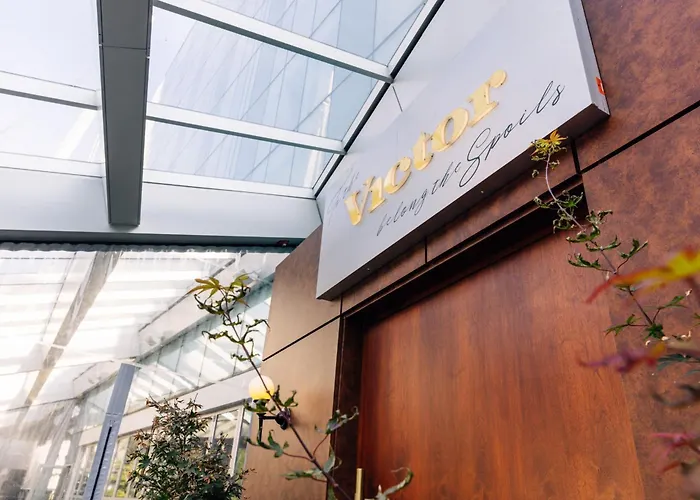 The Douglas, Autograph Collection Vancouver